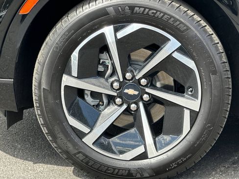 Used 2024 Chevrolet Equinox EV LT AWD/4WD image 42