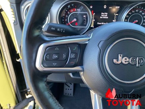 Used 2021 Jeep Gladiator Rubicon w/ Uconnect 4C Nav & Sound Group AWD/4WD image 36