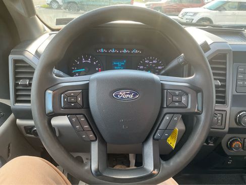 Used 2019 Ford F250 XL w/ STX Appearance Package AWD/4WD image 11