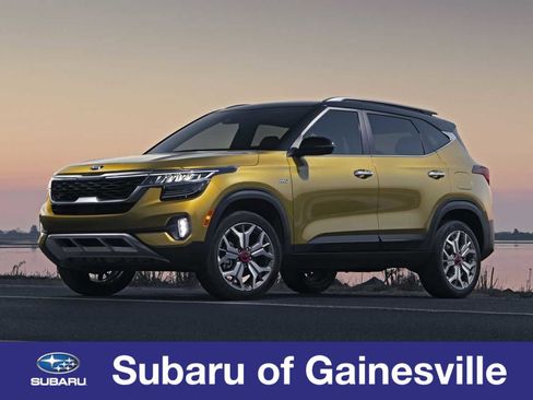 Used 2021 Kia Seltos LX AWD/4WD image 1