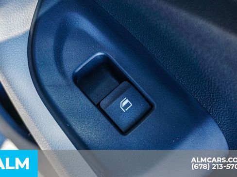 Used 2024 Hyundai Venue Limited image 55