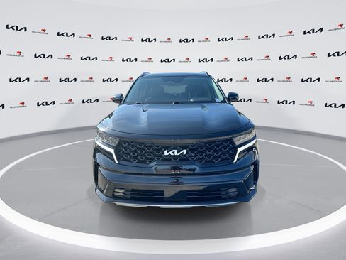 Certified 2023 Kia Sorento SX FWD image 3
