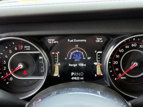 Used 2021 Jeep Wrangler Unlimited Rubicon AWD/4WD image 12