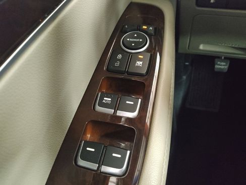 Used 2017 Kia Sorento AWD image 27