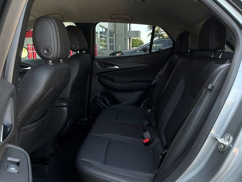 Used 2025 Buick Encore GX Preferred FWD image 11