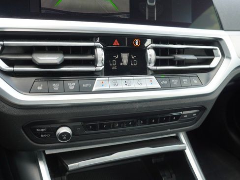 Used 2022 BMW 430i Coupe w/ Convenience Package RWD image 19