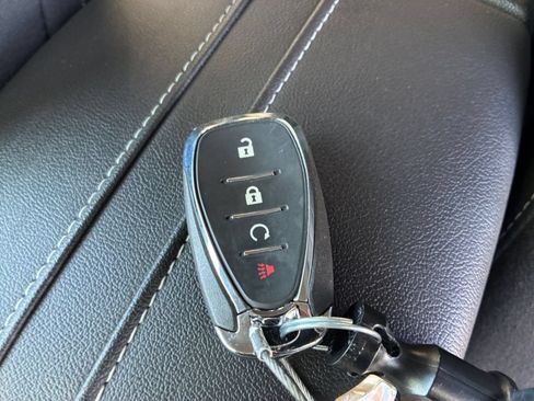 Used 2026 Chevrolet Blazer LT AWD/4WD image 25