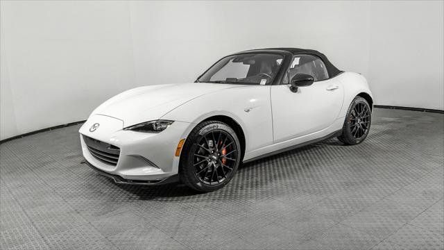 Used 2020 MAZDA MX-5 Miata Club w/ Brembo/BBS Recaro Package RWD image 27