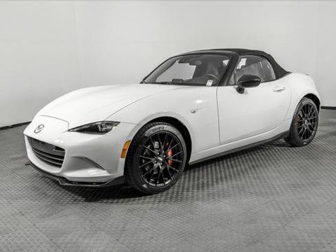 Used 2020 MAZDA MX-5 Miata Club w/ Brembo/BBS Recaro Package RWD image 27
