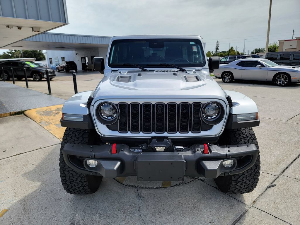 Used 2024 Jeep Wrangler Unlimited Rubicon AWD/4WD image 8