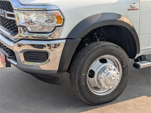 New 2024 RAM 5500 Tradesman w/ Chrome Appearance Group image 8