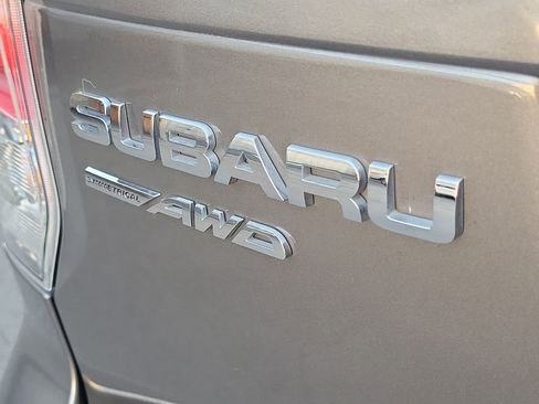 Used 2017 Subaru Forester 2.5i Touring image 7