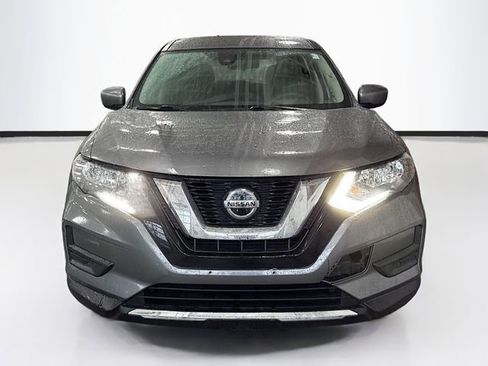 Used 2020 Nissan Rogue S image 3