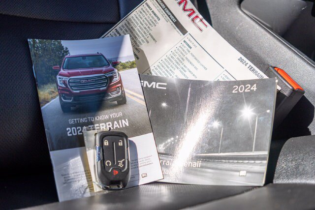 Certified 2024 GMC Terrain AT4 w/ Infotainment Package II AWD/4WD image 52