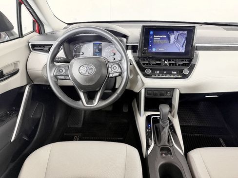Used 2023 Toyota Corolla Cross LE w/ Moonroof Package AWD/4WD image 53