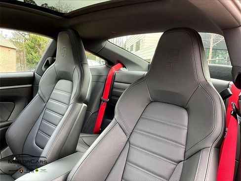 Used 2025 Porsche 911 Carrera S image 24