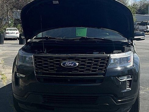 Used 2018 Ford Explorer Sport w/ Equipment Group 401A image 3