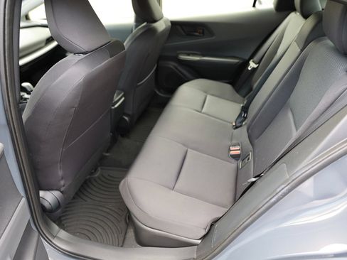 Used 2024 Toyota Prius LE AWD/4WD image 21