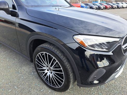 Used 2024 Mercedes-Benz GLC 300 image 18