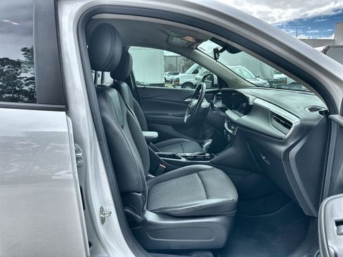 Certified 2024 Buick Encore GX Preferred w/ Comfort Package image 26