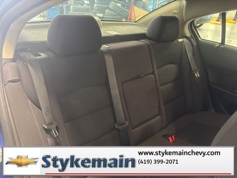 Used 2013 Chevrolet Cruze LT image 28