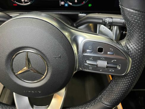 Certified 2023 Mercedes-Benz GLB 250 4MATIC image 27
