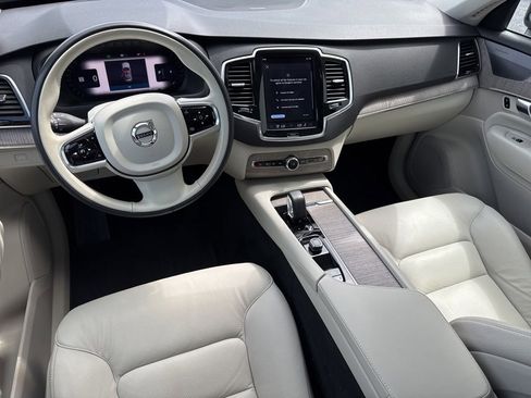 Used 2023 Volvo XC90 B6 Plus w/ Protection Package AWD/4WD image 19