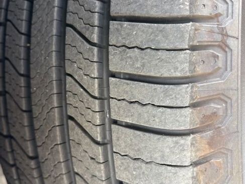 Certified 2022 Ford Explorer Limited w/ Class IV Trailer Tow Package image 8