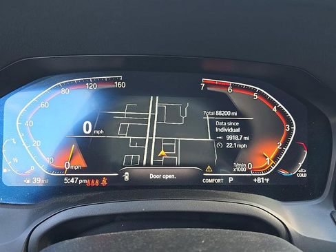 Used 2021 BMW 330i Sedan w/ M Sport Package RWD image 8