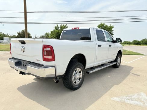 Used 2020 RAM 2500 Tradesman w/ Chrome Appearance Group image 5