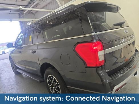 Used 2024 Ford Expedition Max XLT image 3