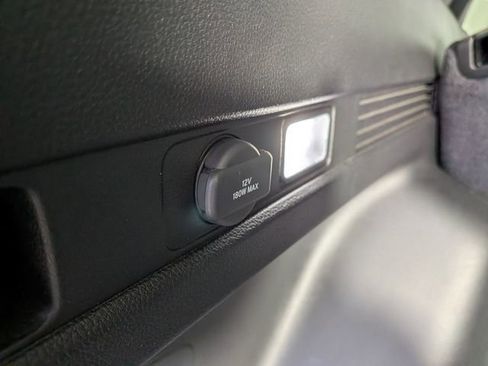 Used 2023 Honda CR-V EX image 10