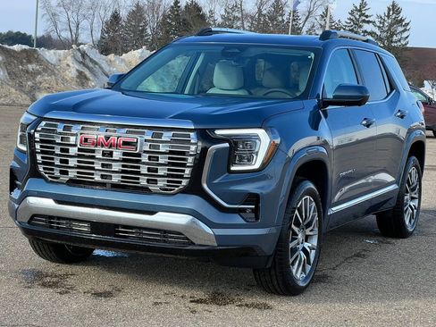 New 2026 GMC Terrain Denali w/ LPO, Floor Liner Package image 42