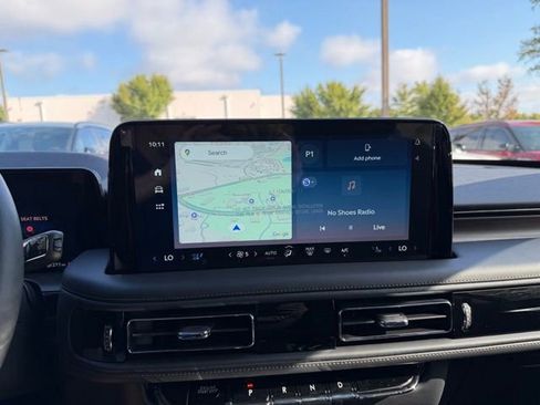 New 2025 Lincoln Aviator Reserve w/ Luxury Package image 10