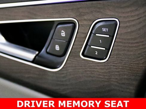 Used 2021 Audi Q7 3.0T Prestige w/ Prestige Package image 20