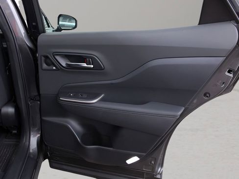 Used 2023 Toyota Crown Limited image 15