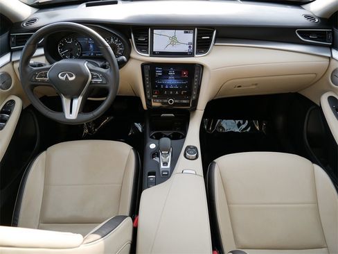 Used 2021 INFINITI QX50 Sensory image 12