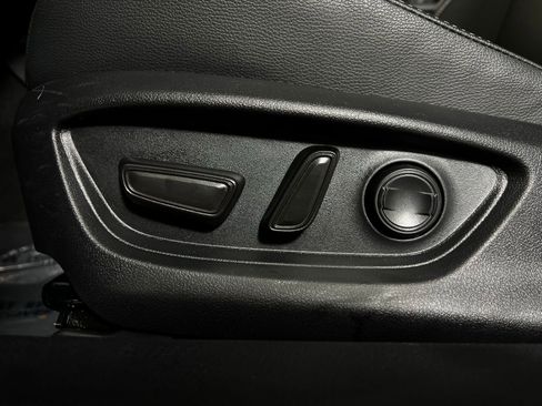 Certified 2025 Toyota Camry SE image 13