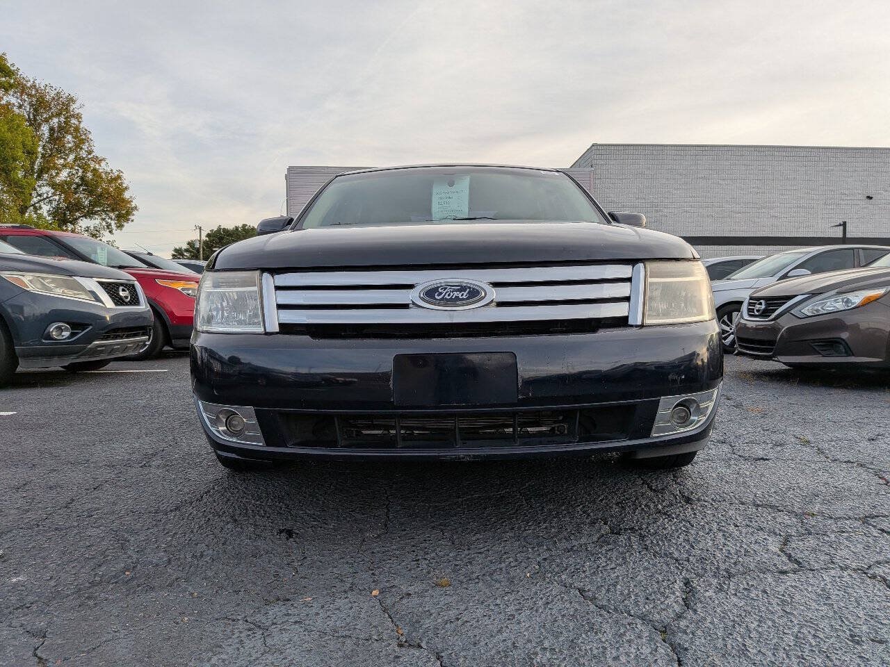 Used 2009 Ford Taurus SEL AWD/4WD image 8