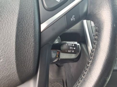 Used 2016 Toyota Camry XSE w/ Moonroof Package FWD image 23