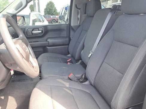 Used 2019 GMC Sierra 1500 4x4 Crew Cab w/ Convenience Package image 8