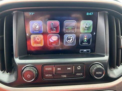 Used 2017 GMC Canyon SLT w/ Driver Alert Package AWD/4WD image 21
