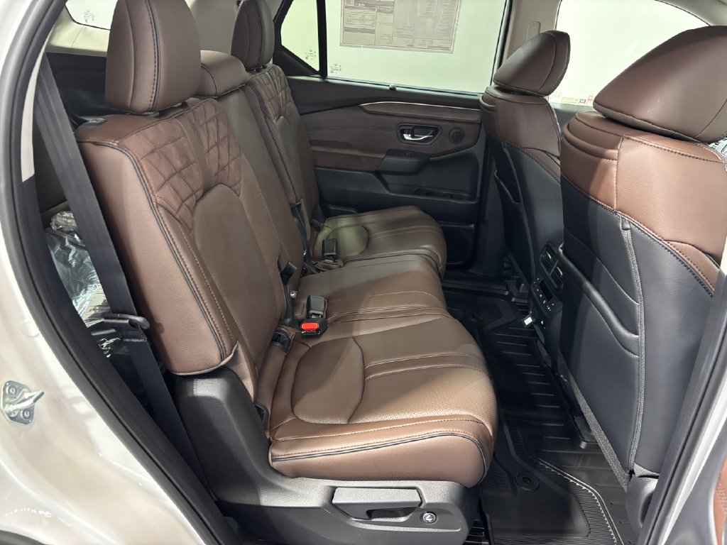 New 2026 Honda Pilot Elite image 18