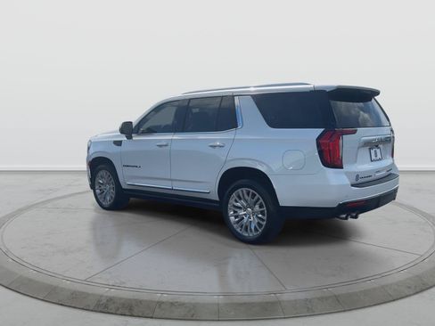 Used 2023 GMC Yukon Denali AWD/4WD image 6