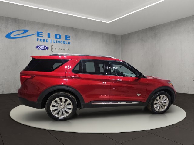 Used 2021 Ford Explorer King Ranch w/ Premium Technology Package AWD/4WD image 7