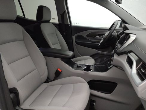 Used 2024 GMC Terrain SLE FWD image 21