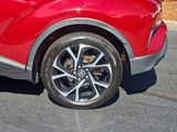 Certified 2018 Toyota C-HR XLE image 4