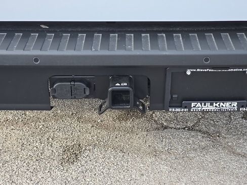 New 2026 Ford Maverick XLT w/ Black Appearance Package image 13