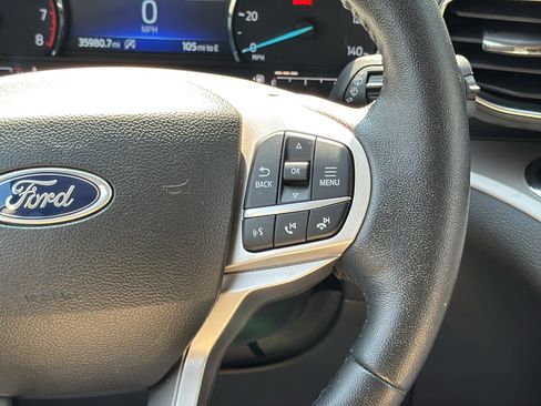 Used 2023 Ford Explorer XLT w/ Equipment Group 202A AWD/4WD image 23