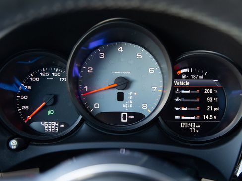Certified 2020 Porsche Macan S AWD/4WD image 8